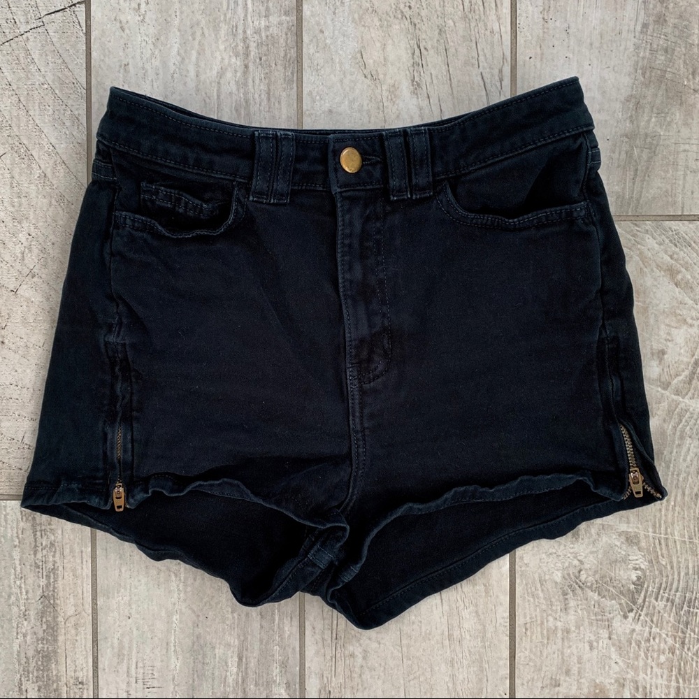 American Apparel black high waisted shorts 26 / 27